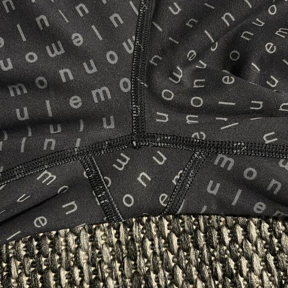 Lululemon Wunder Train High-Rise Tight 25.5” RARE SPELLOUT - Picture 4 of 8